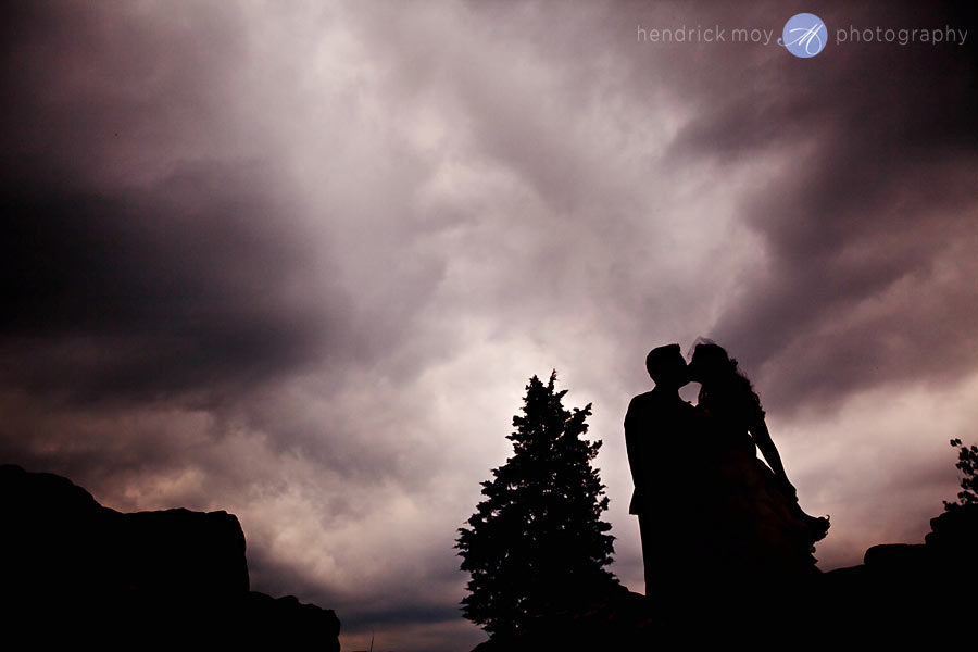 NJ-Wedding-Alba-Vineyard-sky-silhouette