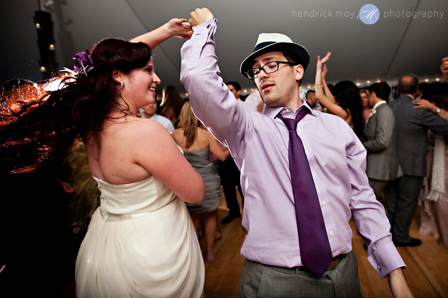 NJ-Wedding-Alba-Vineyard-reception-dance-bride-groom