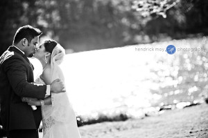 12-White-Meadow-Lake-House-Country-Club-wedding-pictures