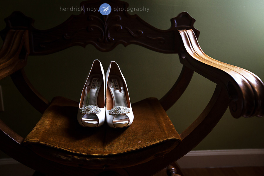 Villa Barone Bronx wedding photographer westchester hendrick moy badgley mischka shoes