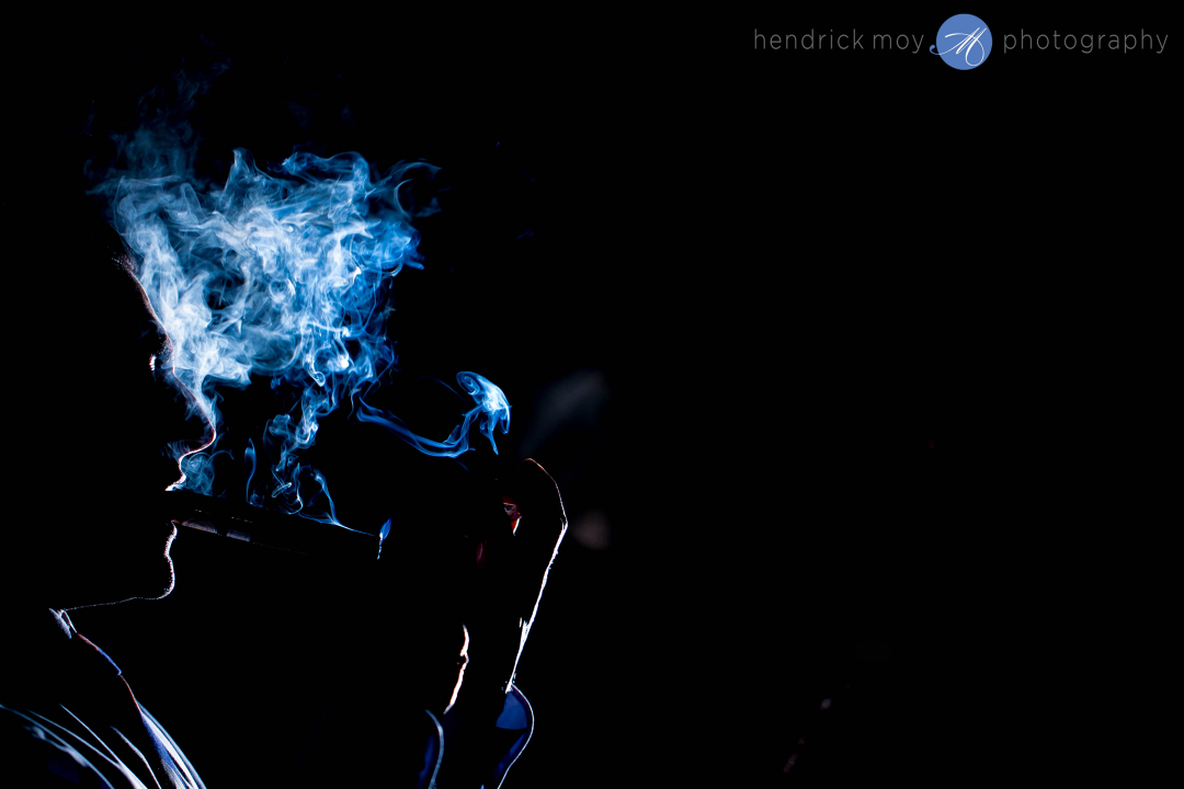 IMAGE: http://hendrickmoyphotography.com/wp-content/uploads/2015/07/nyc-wedding-photographer-cigar-shot-8-Custom.png