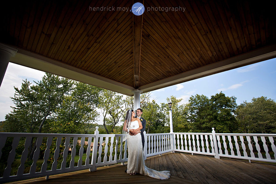 mountain view manor wedding photographer in ny