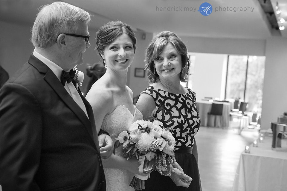 wedding photographer beacon ny roundhouse father daughter mother moments ceremony