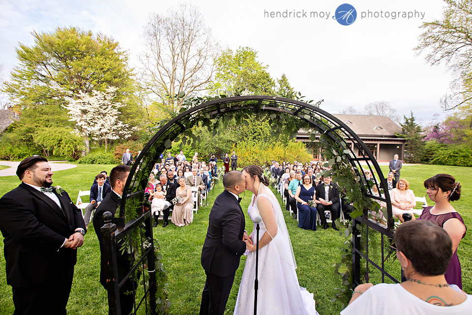 outdoor ceremony wedding venues hudson valley poughkeepsie locust grove