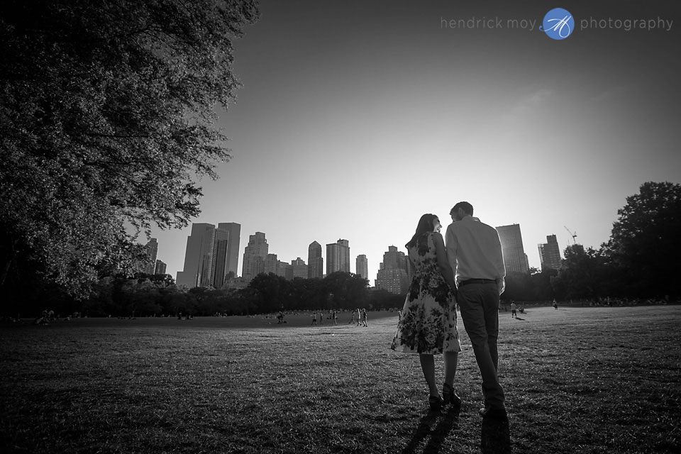 central park engagement pictures nyc