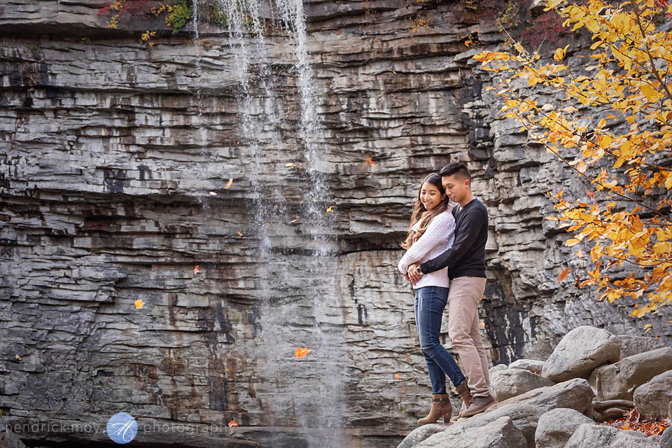 engagement pictures awosting falls ny