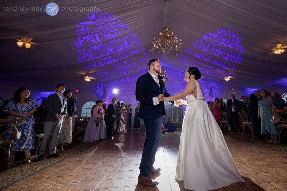 grandview outdoor reception first dance